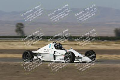 media/Jun-02-2024-CalClub SCCA (Sun) [[05fc656a50]]/Group 4/Qualifying/